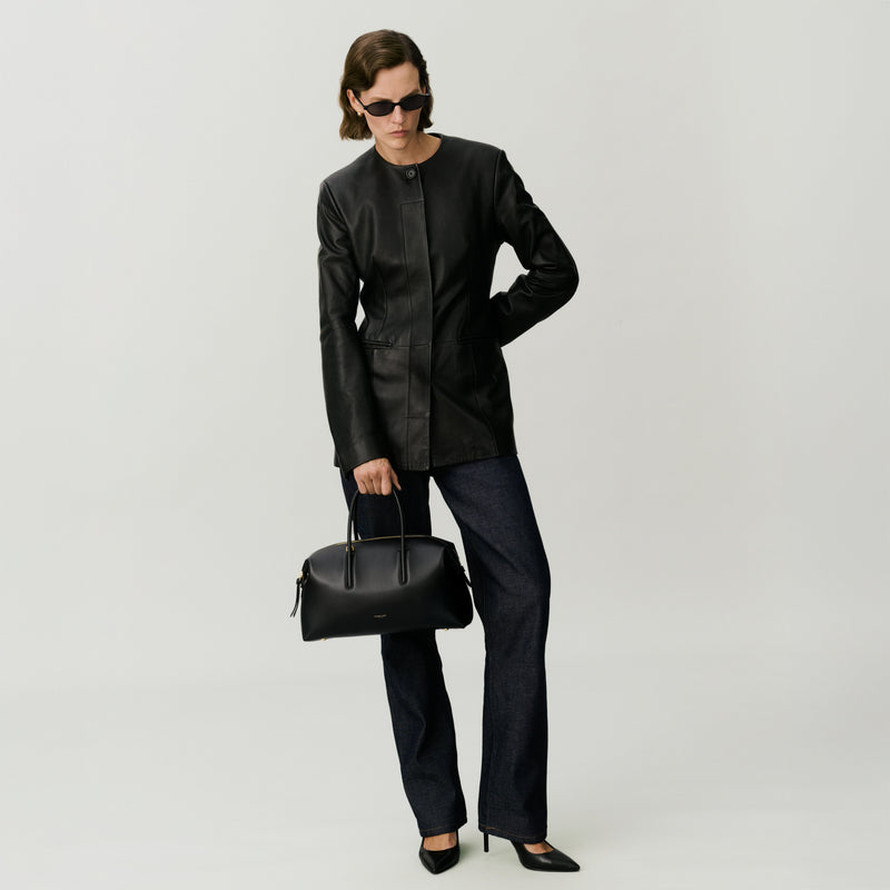 The Midi Stockholm - black fine grain -