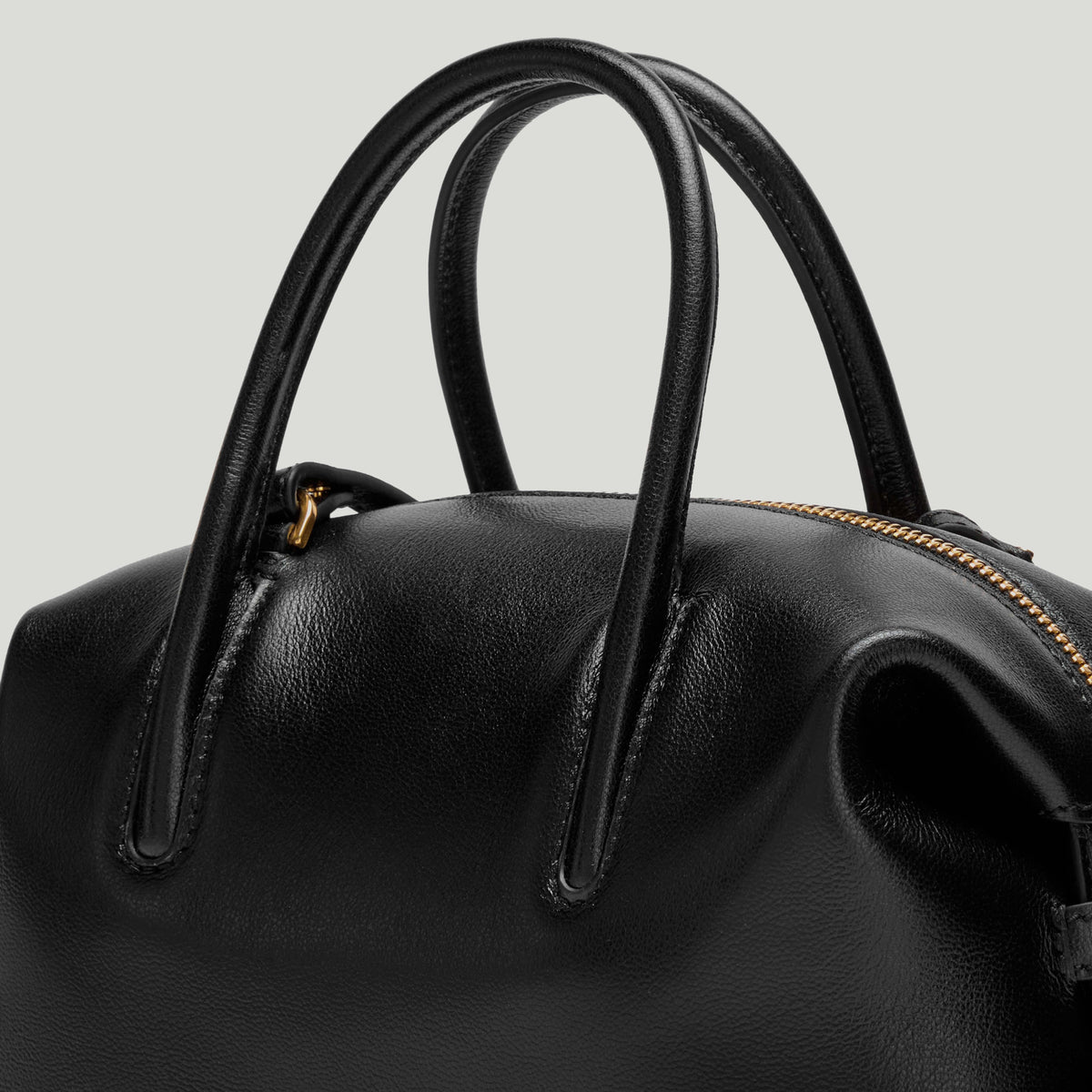 The Small Stockholm - black fine grain -