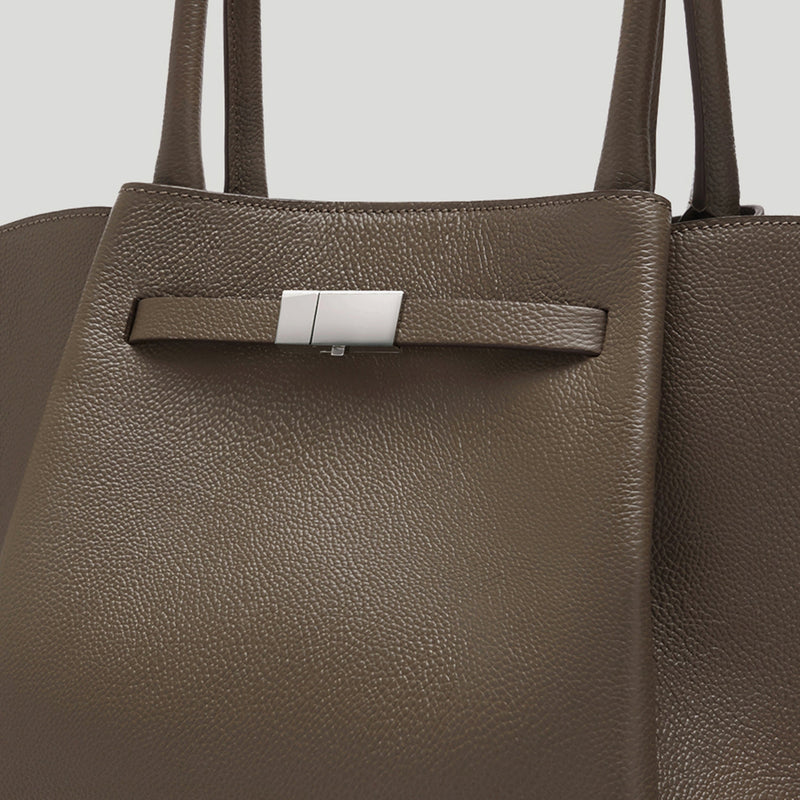 The New York - dark taupe small grain -